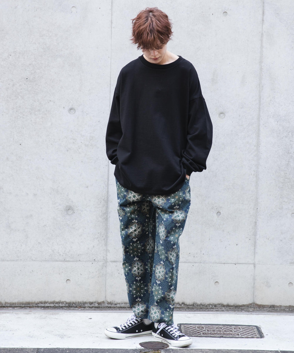 総柄ワイドイージーパンツ