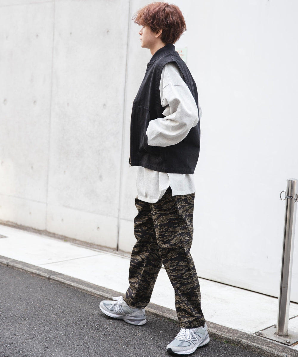 総柄ワイドイージーパンツ