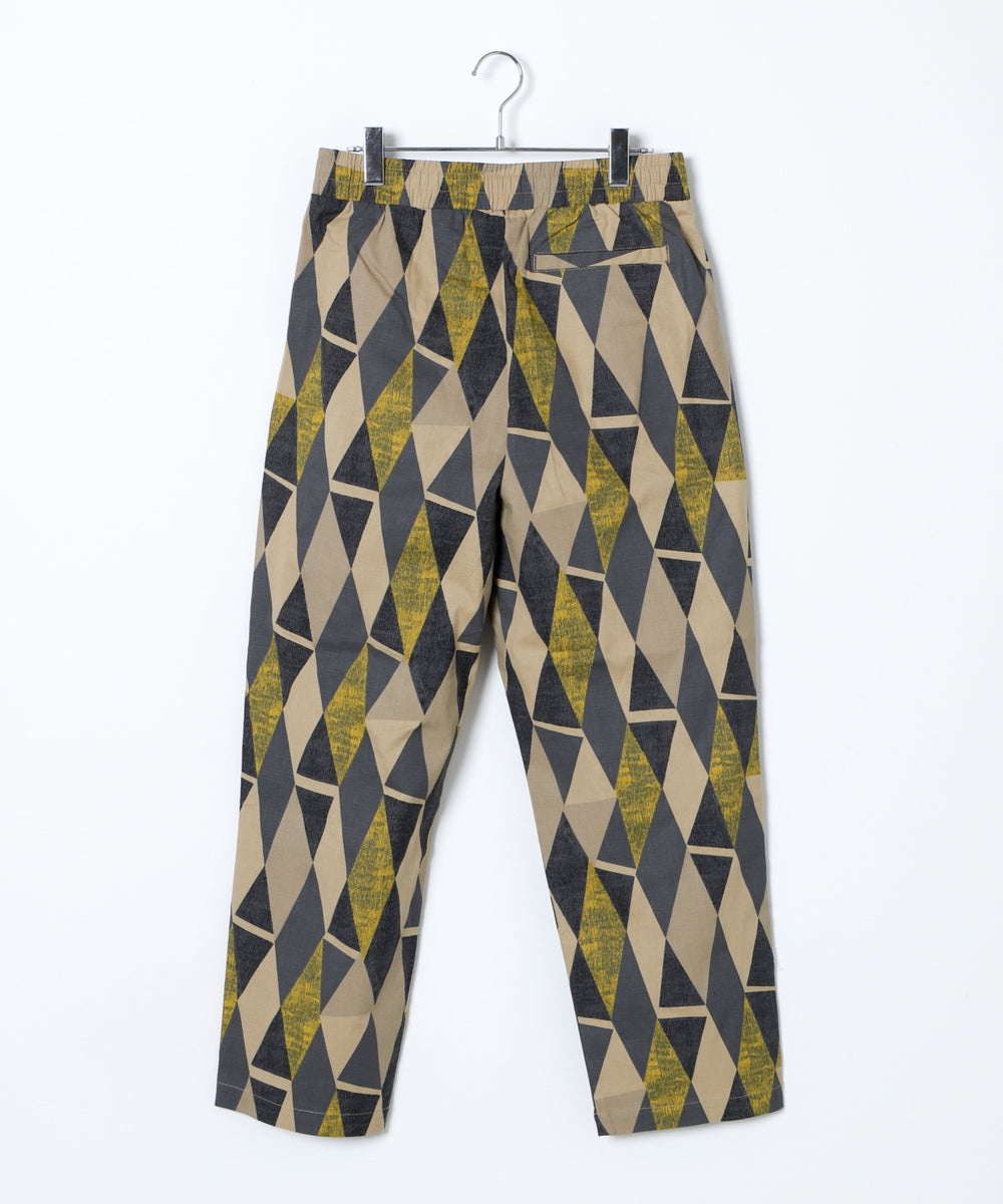 総柄ワイドイージーパンツ