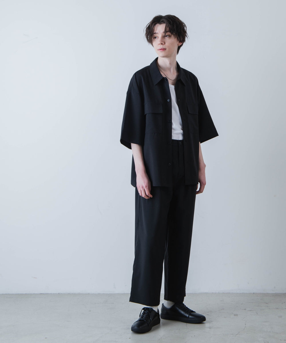 ブラック モデル：177cm L着用