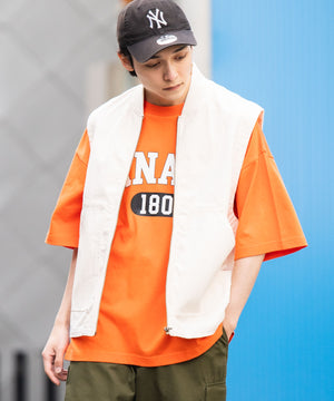 オフホワイト モデル：175cm L着用