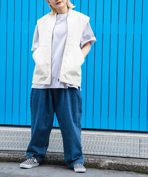 オフホワイト　モデル：160cm L着用