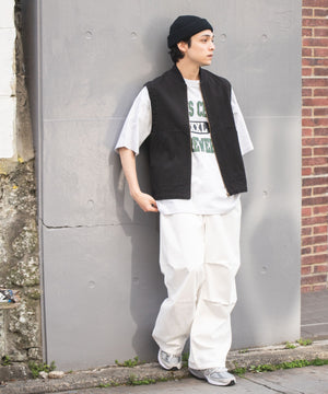 ブラック モデル：175cm L着用