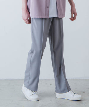 Lグレー モデル：177cm L着用