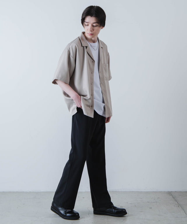 ブラック モデル：177cm L着用