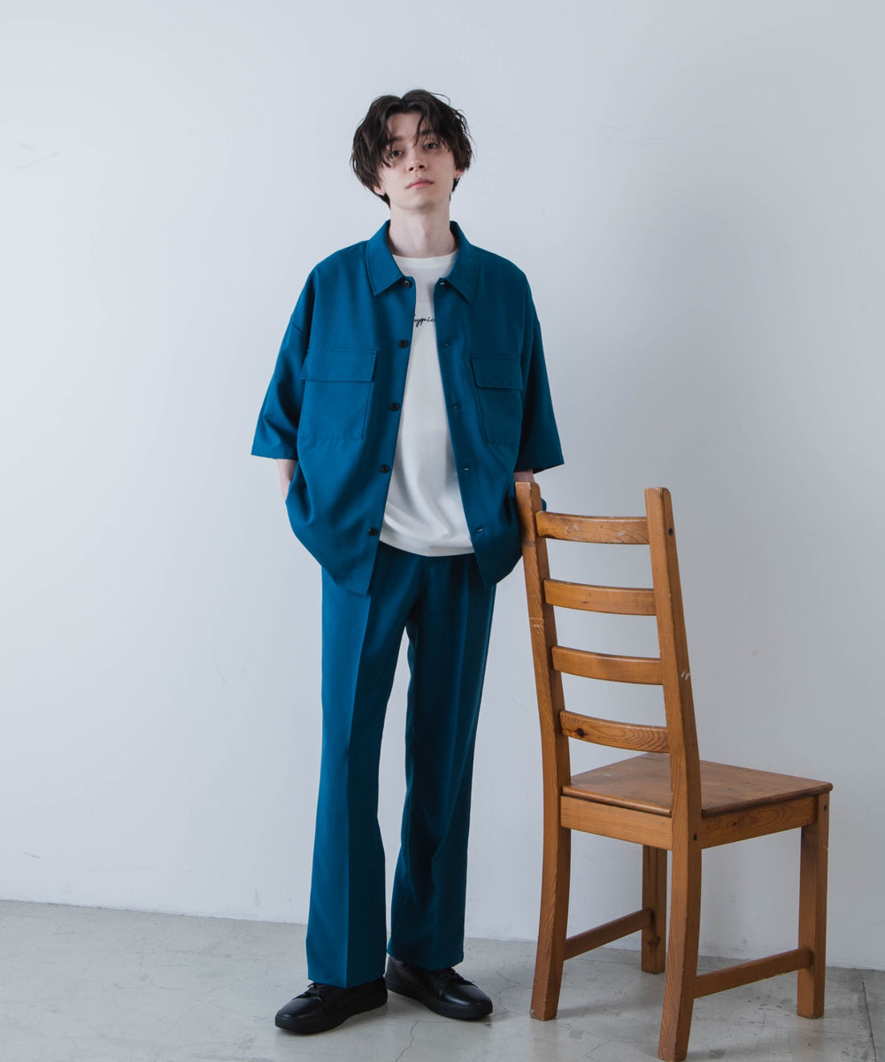 ブルーその他 モデル：177cm L着用