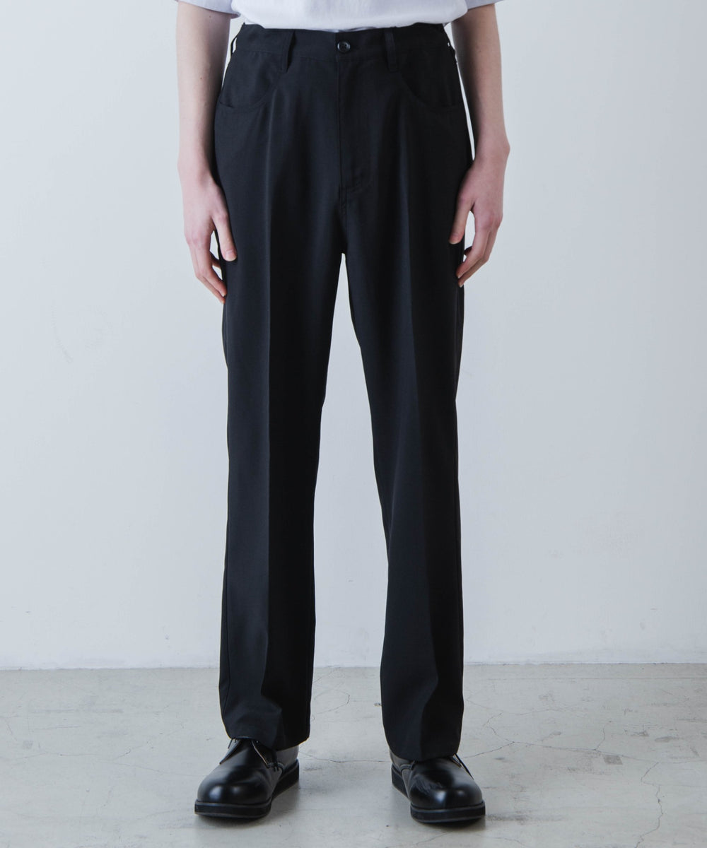 ブラック モデル：177cm L着用