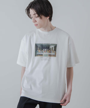 ホワイト／最後の晩餐 モデル：178cm L着用