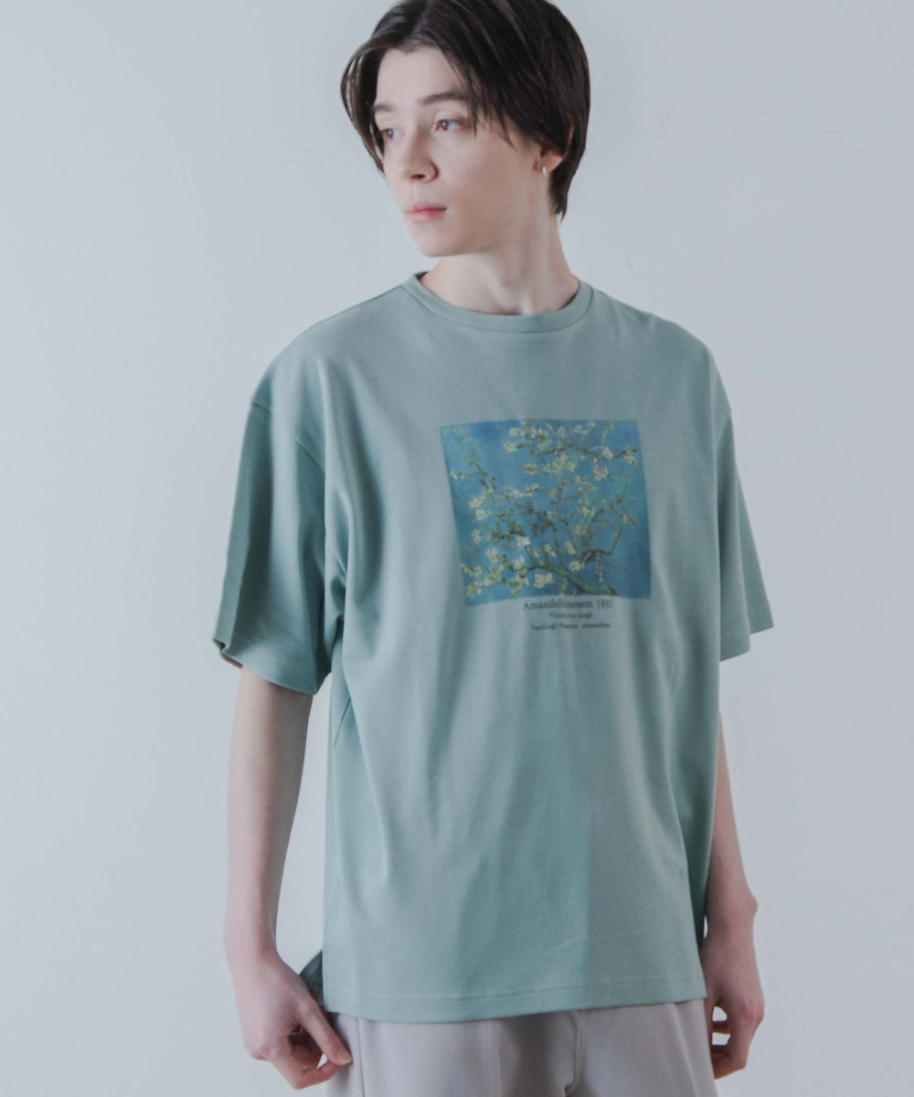 ミント／花咲くアーモンド モデル：178cm L着用