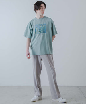 ミント／花咲くアーモンド モデル：178cm L着用