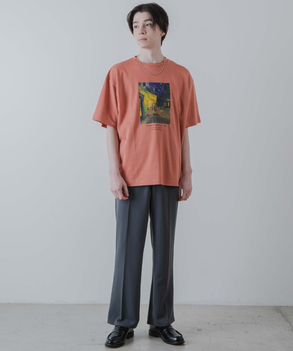 オレンジ／夜のカフェテラス モデル：178cm L着用