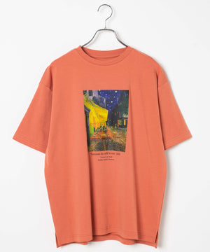 オレンジ／夜のカフェテラス