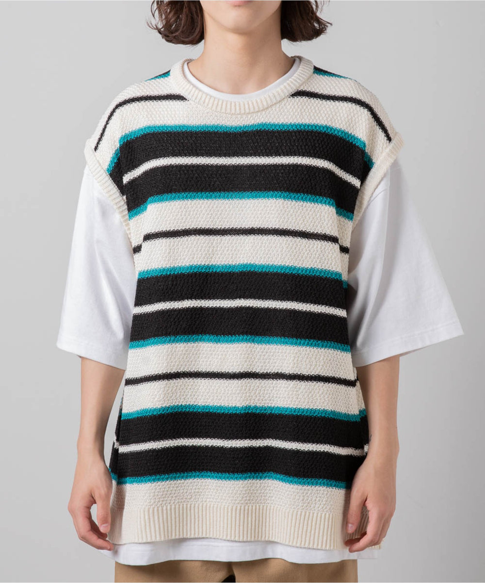 ホワイト モデル：174cm L着用