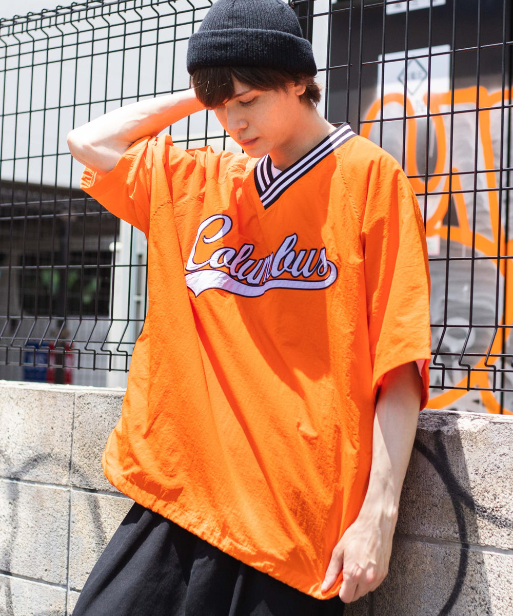 オレンジ モデル：180cm L着用