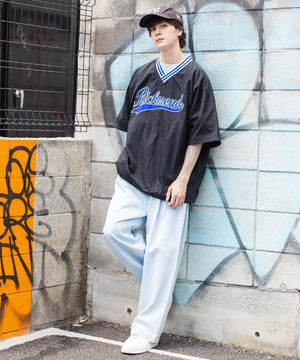 ブラック モデル：180cm L着用