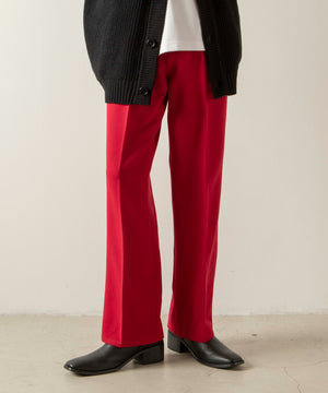 レッド モデル：178cm L着用