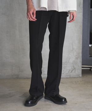 ブラック モデル：178cm L着用