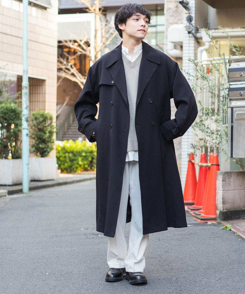 ルーズトレンチコート