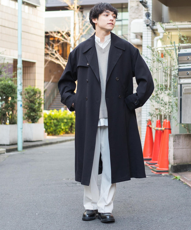 ルーズトレンチコート