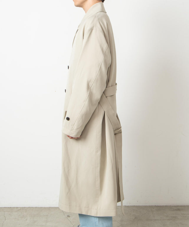 ルーズトレンチコート