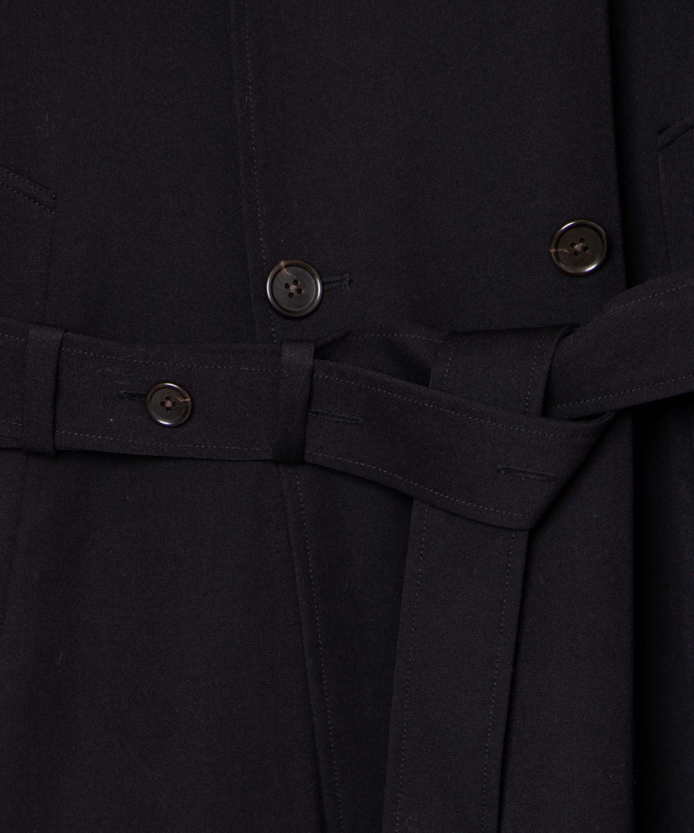 ルーズトレンチコート