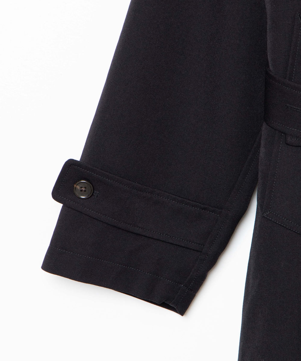 ルーズトレンチコート