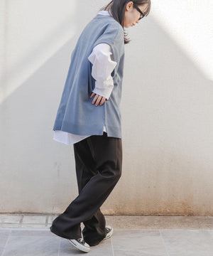 ブルー　モデル：156cm L着用