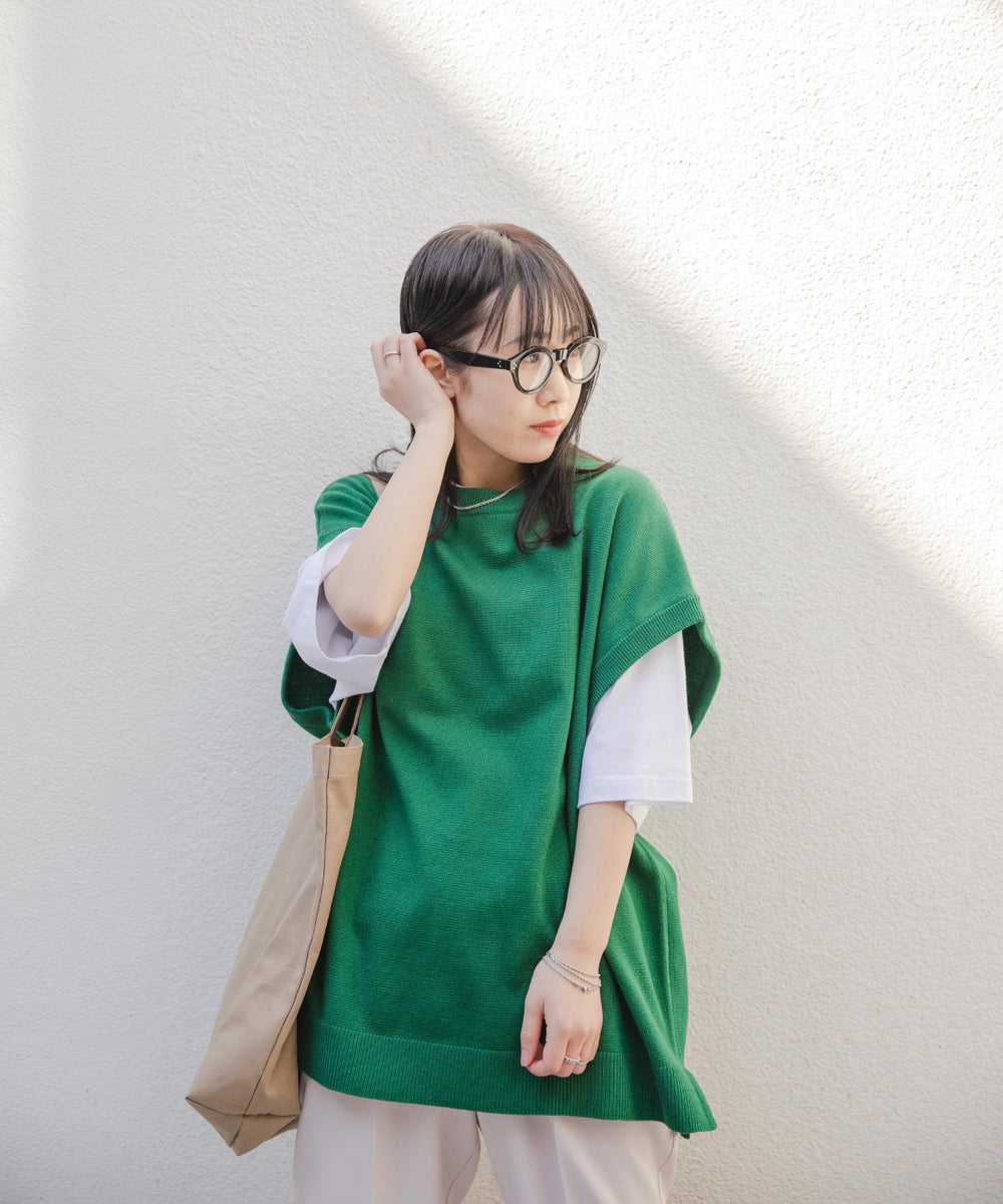 グリーン　モデル：156cm L着用