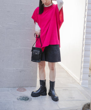 ピンク　モデル：156cm L着用