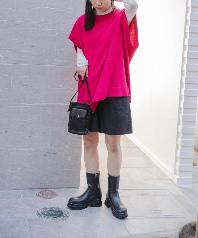 ピンク　モデル：156cm L着用