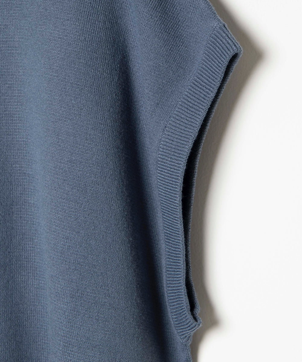 カラールーズニットベスト