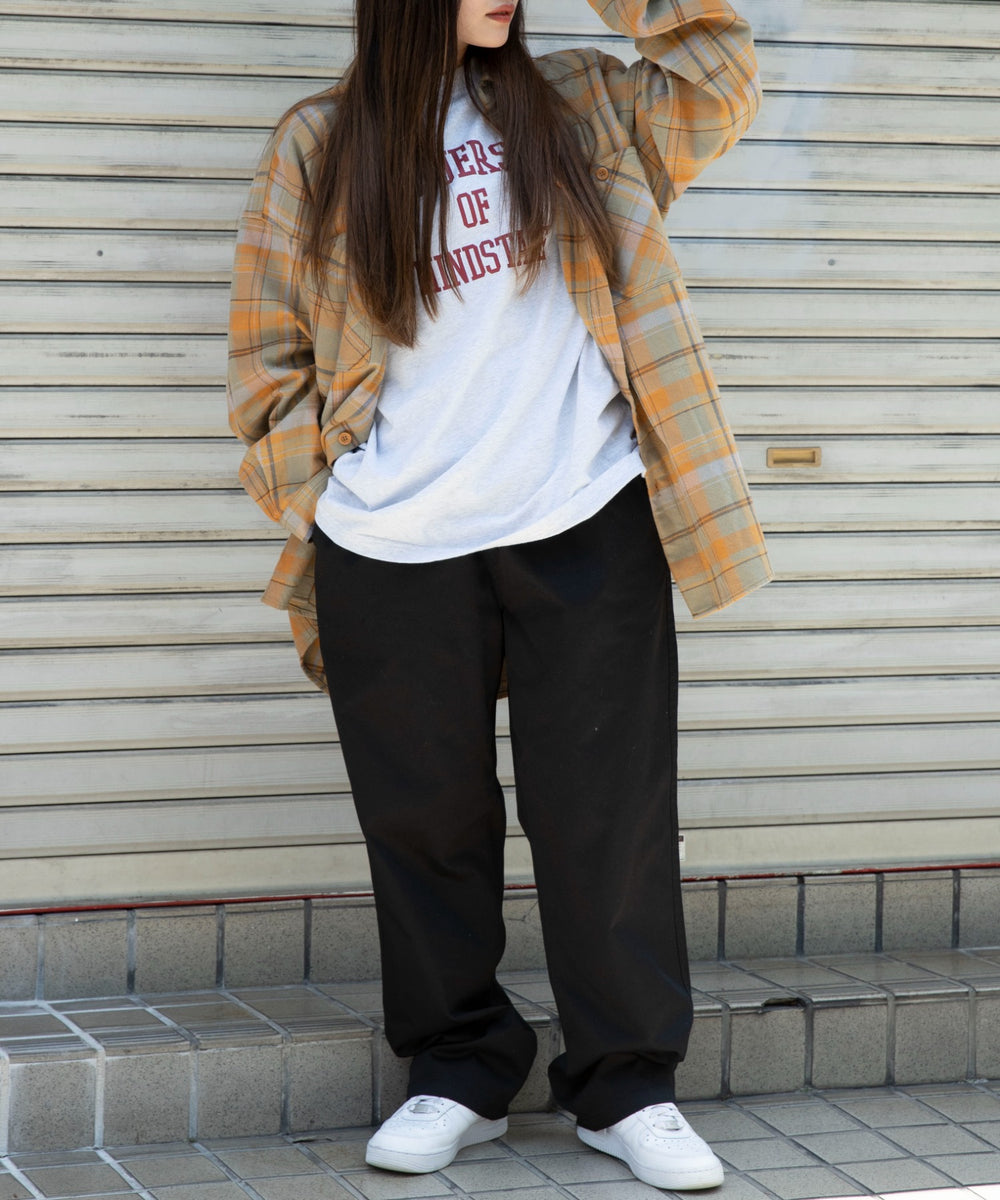 ブラック　モデル：155cm L着用