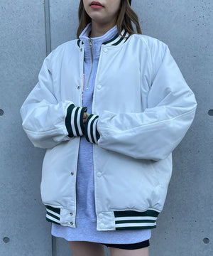 Dグリーン モデル：160㎝ L着用