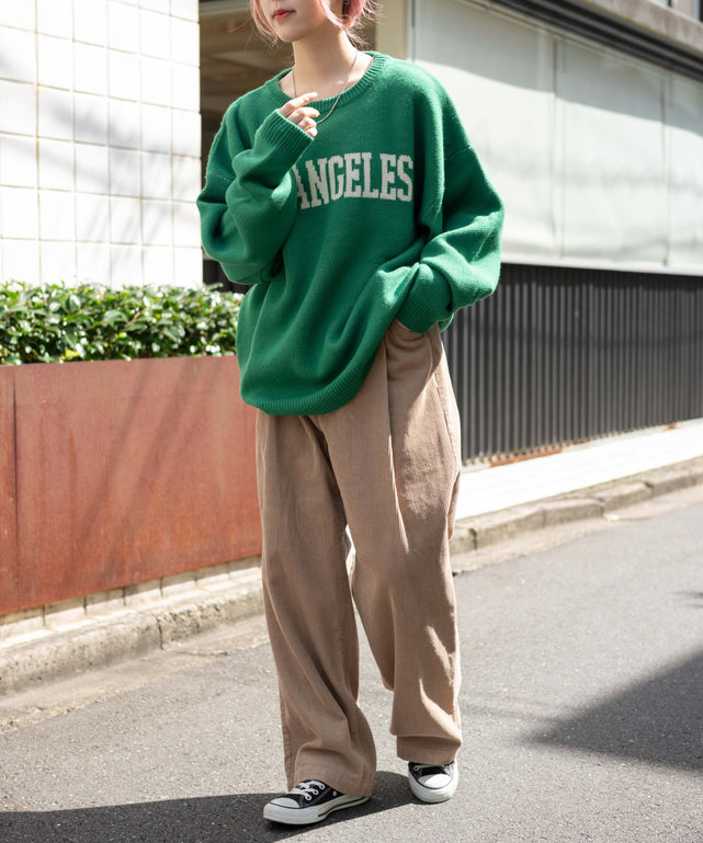 ベージュ　モデル:161cm L着用