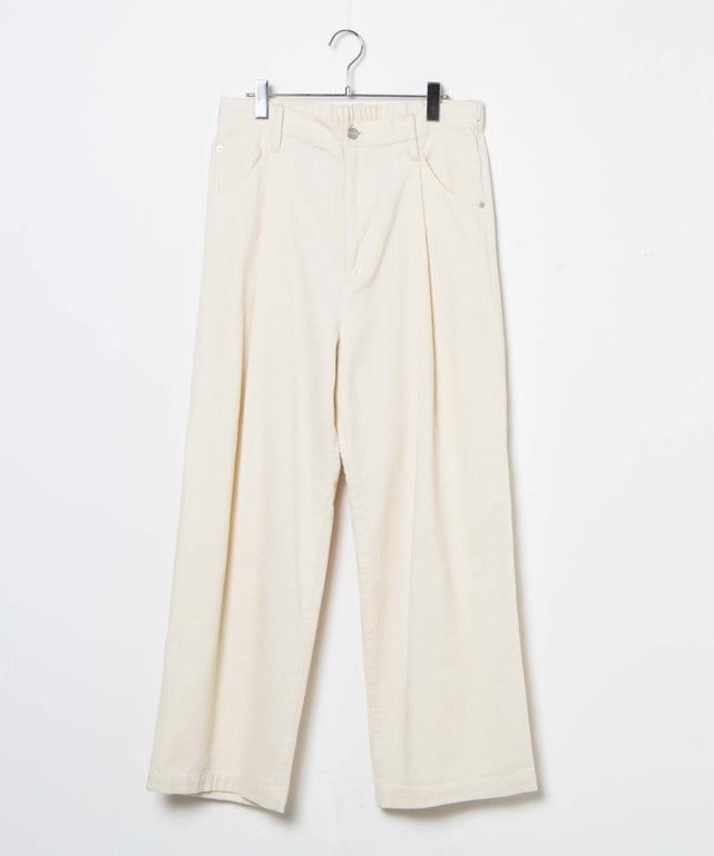 ホワイトアイボリー