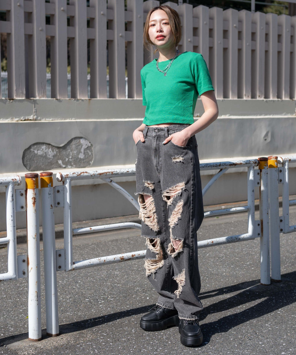 ブラックその他 モデル：160cm M着用