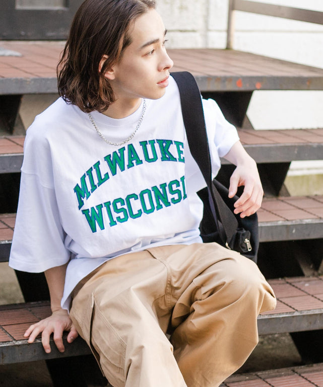 ホワイト モデル：174㎝ L着用