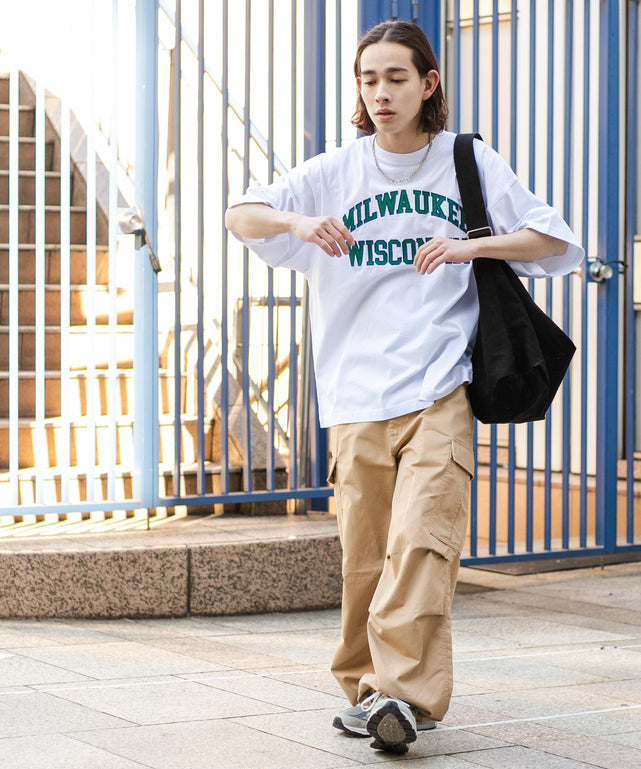 ホワイト モデル：174㎝ L着用