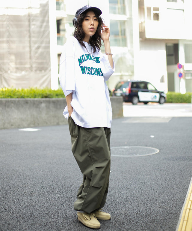 ホワイト モデル：175cm L着用