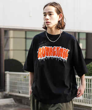 ブラック モデル：174㎝ L着用