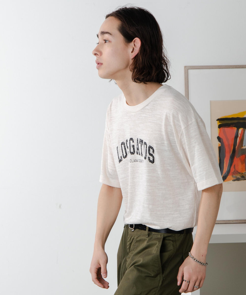 オフホワイト モデル：174㎝ L着用