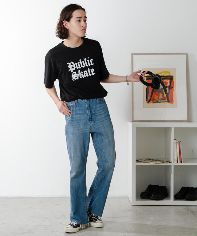 ブラック モデル：174㎝ L着用