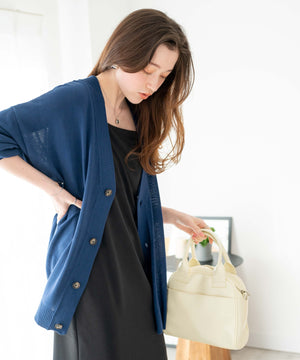 ネイビー　モデル:162cm L着用