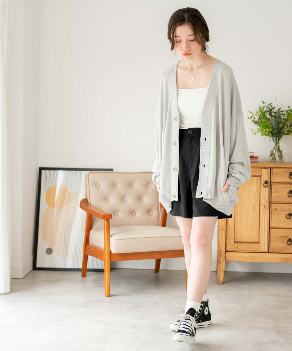 Lグレー　モデル:162cm L着用