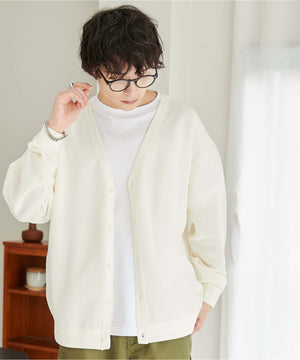 オフホワイト モデル：175cm L着用