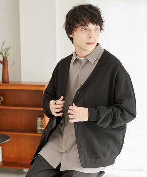 ブラック モデル：175cm L着用