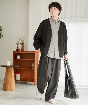 ブラック モデル：175cm L着用