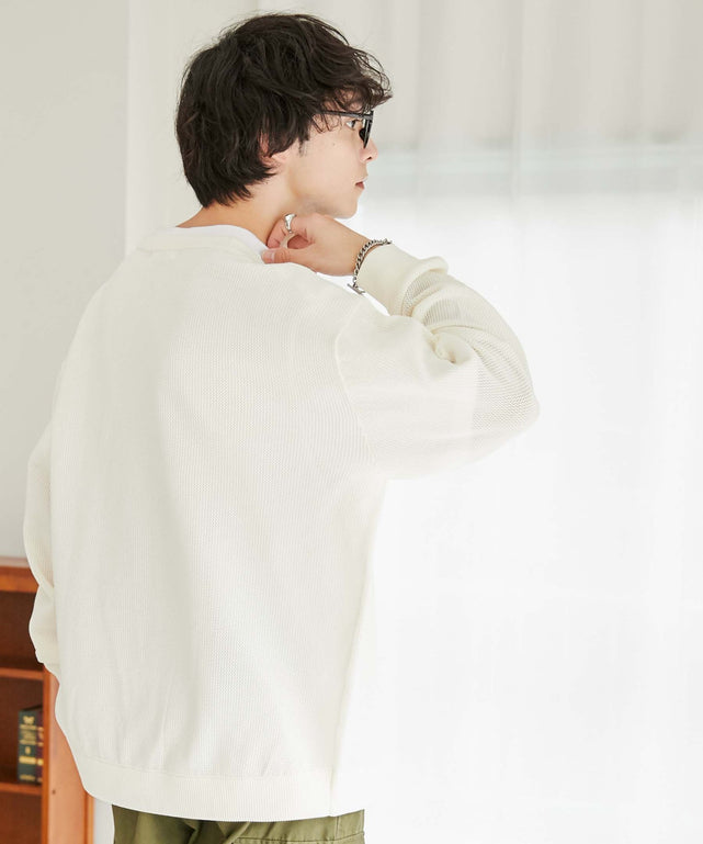 オフホワイト モデル：175cm L着用