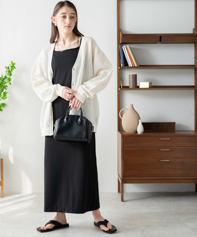 オフホワイト モデル：164cm L着用