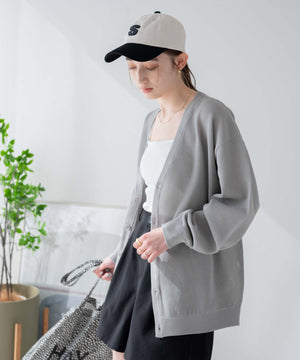 グレー モデル：164cm L着用